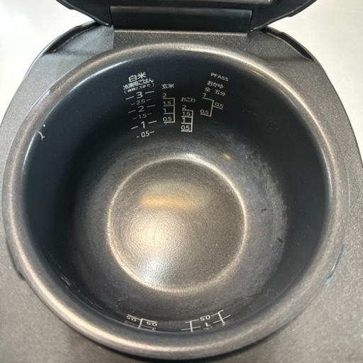 タイガー　2020年　3合　炊飯器