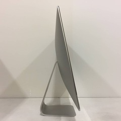 iMac 21.5 美品2015版　／MacWindows 両システム入り iMac 21.5 美品2015版 ／MacWindows 両システム入っています