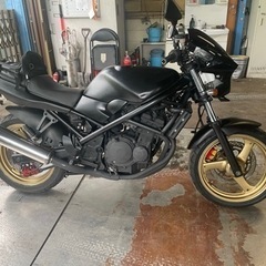 スズキ　バンディット　250 GJ74Aの画像
