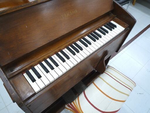 ジャンク品 アンティーク 足踏みオルガン ヤマハ 49鍵 イス付 YAMAHA