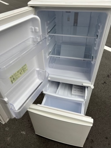 ?ノンフロン冷凍冷蔵庫㊗️保証あり?大阪市内配送設置無料