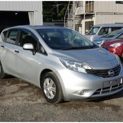 ■915★日産　ノート　S（H26年）★リモコンキー★ＳＤナビ★...