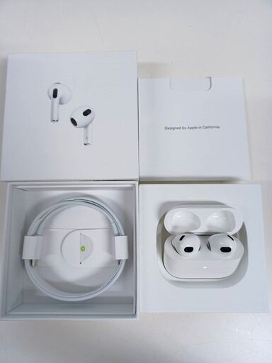 【美品】Apple純正 AirPods 第3世代 MME73J/A イヤホン