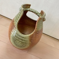花瓶　民藝陶器　花器　フラワーベースの画像