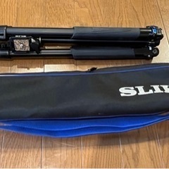 SLIK エアリー　L100 トラベラー三脚　1Kgを切る超軽量な三脚