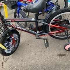 16インチ補助輪付き自転車