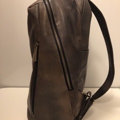 極美品　ダンゲンテン クラシコ リュック　ミッドナイトグレーヤギ革の画像
