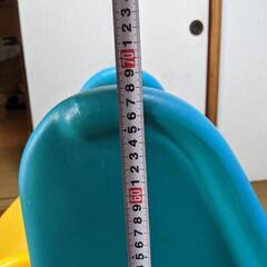 すべり台小さい子ども用の画像