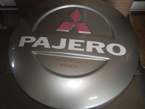 三菱パジェロ 2.8DTロング(型式 KD-V46WG）用 パーツ　No.1=スペアタイヤケース