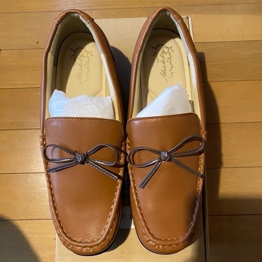 新品未使用　ローファー　24.5センチ4E 1,000円