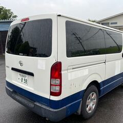 ハイエース（KDH200）