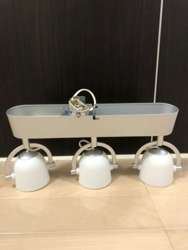IKEA 照明　電気