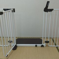 日本育児　ベビーゲート　置くだけドアーズの画像