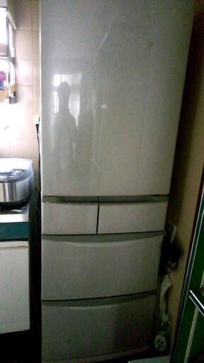 引取限定　冷蔵庫お譲りします