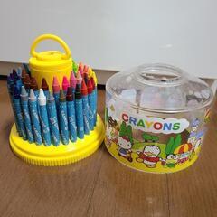 サンリオのクレヨン48色セットの画像