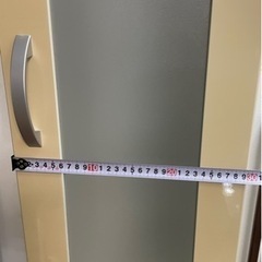 【決まりました】棚　可動棚　すきま収納　スリム　キャビネット　食器棚の画像