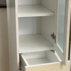 【決まりました】棚　可動棚　すきま収納　スリム　キャビネット　食器棚の画像