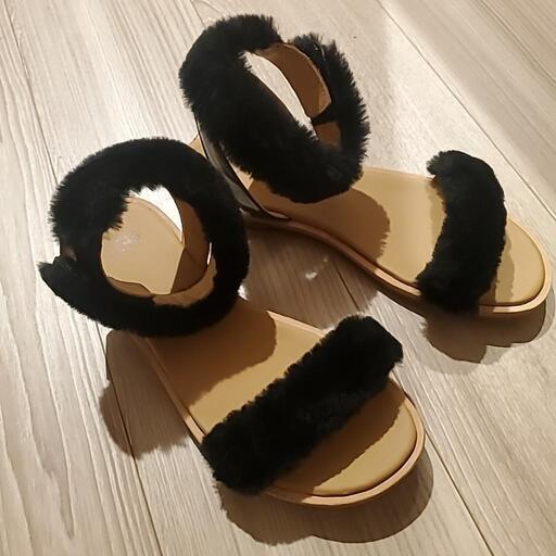 [美品]UGG　サンダル