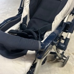 コンビ　ベビーカー　の画像