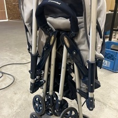 コンビ　ベビーカー　の画像