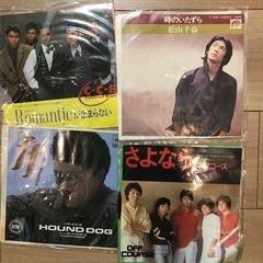 取引中　シングルレコード　8枚セットの画像