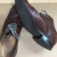 中古のビジネスシューズの画像