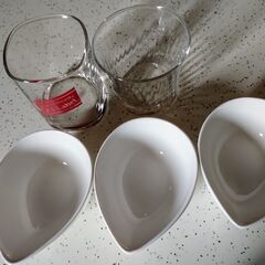 【すべて引取先決定】耐熱製品含むガラス容器いろいろ　陶器も一部ありの画像