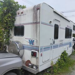 フォード　キャンピングカー　不動車の画像