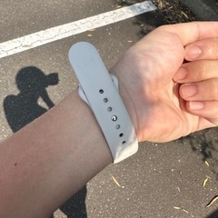 Apple Watch アップルウォッチ SE 第2世代       GPS 44mm MNJX3J/A A2723 スターライト の画像