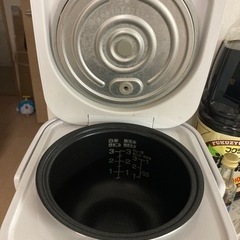 ３合炊炊飯器の画像