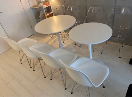 10万円相当【美品】イームズの椅子とテーブル1つセット