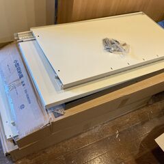 小型倉庫の組み立て（２個）を手伝っていただけませんか？（平日）
