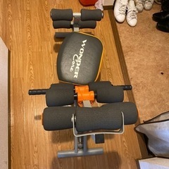 腹筋マシーン