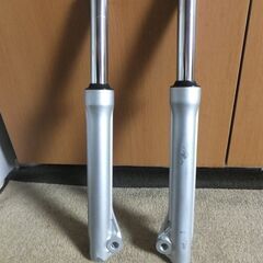 スーパーカブ110用　左右2本　フロントフォーク　フロントサスペンションの画像
