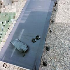 キャンプ　コットの画像