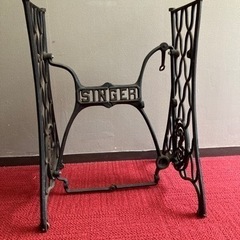 引取大阪市】シンガーSINGER ミシン台アイアン アンティーク調テーブル