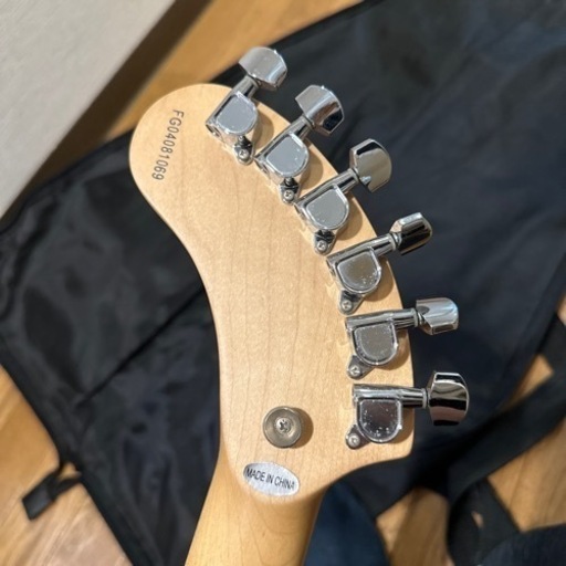 ZO-3 ピンク 完動品 FERNANDES エレキギター