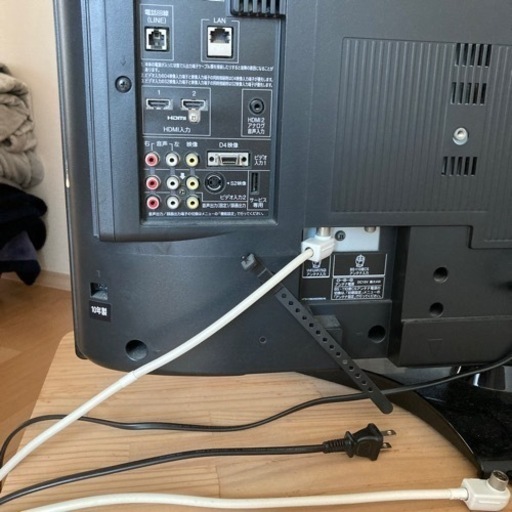 液晶テレビ32型とテレビ台のセット
