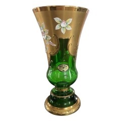 花瓶　made ozechoslovakia