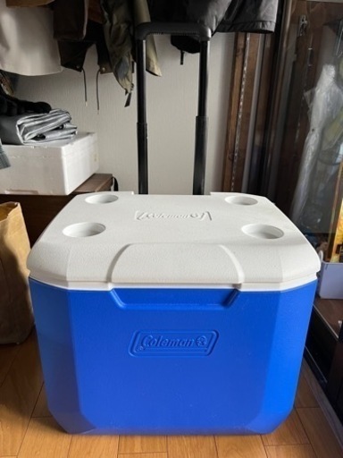 美品　大容量56Ｌ　コールマン  Coleman クーラーボックス　60qt