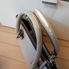 INDIVIインディヴィ　バッグの画像