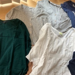 【6/25まで】レディース　ベーシックカラー中心　洋服　Mサイズ中心　まとめ売り大量20点の画像