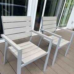 決まりました　IKEA イケア  ガーデンチェア　2脚　おまけつき