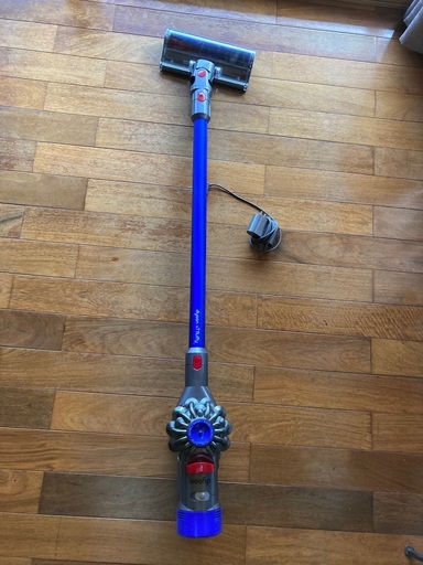 2020年　ダイソン 掃除機 Dyson V7 Fluffy SV11FF サイクロン式クリーナー フラフィ SV11 FF 国内正規品