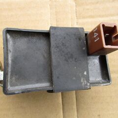 バイク部品　パーツ　HONDA　スーパーカブ　電装セット　PGM-FIユニット 38770-KZV-L11/MITSUBA ミツバ ウインカー リレー他　中古品の画像