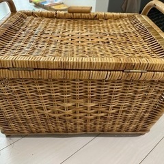 アンティーク　オシャレ　収納　東洋風　バリ風の画像