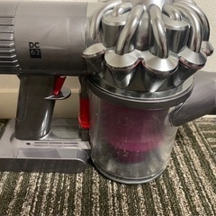 ダイソンDyson掃除機　故障中の画像