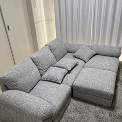 ソファー　三人掛け用　使用期間2ヶ月