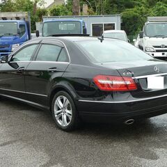 H22 E350　アバンギャルド　サンルーフ 純正ナビ 茶革シート プッシュスタート R5年度自動車税込　16448の画像