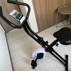 お話し中　フィットネスバイク エアロバイクの画像